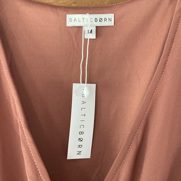 Baltic Born Kristina Maxi Dress size medium - Picture 5 of 10